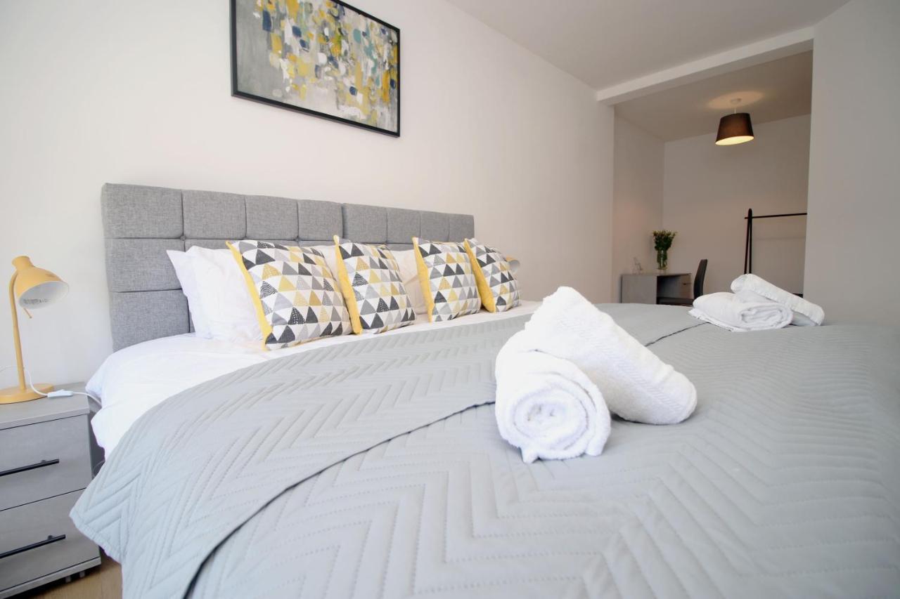 St Thomas Loft Views By Ssw - 2Br, Parking, Sleeps 4, Easy Access To City Centre, Marina, Beach And M4 Swansea Ngoại thất bức ảnh