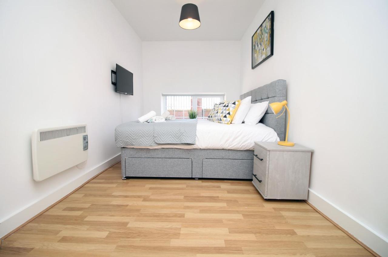 St Thomas Loft Views By Ssw - 2Br, Parking, Sleeps 4, Easy Access To City Centre, Marina, Beach And M4 Swansea Ngoại thất bức ảnh